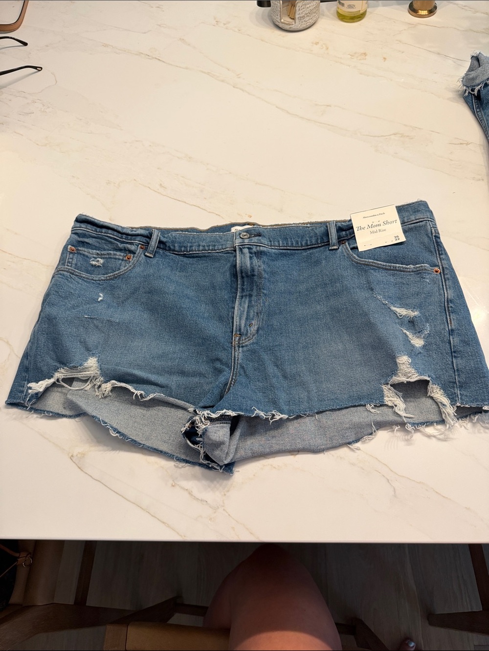 NWT Abercrombie Mom Short Distressed Mid Rise Denim Cutoff Shorts